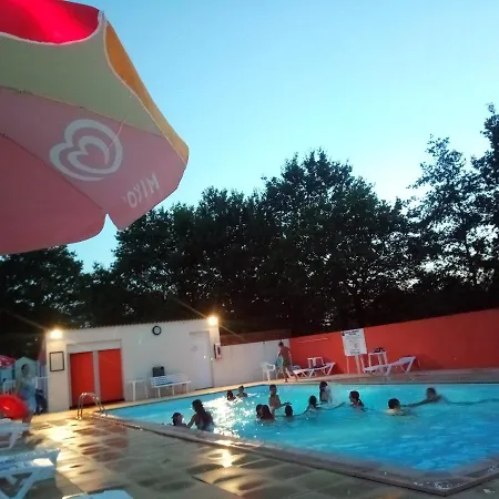 Camping La Vie Commequiers